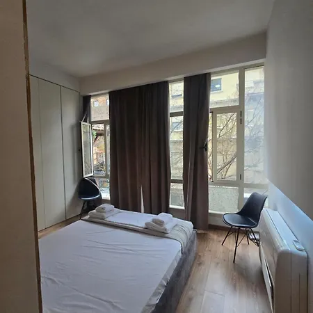 Saint Katerina Old Bazaar Spacious Apartamento Tirana