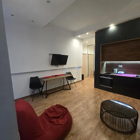 Saint Katerina Old Bazaar Spacious * Tirana