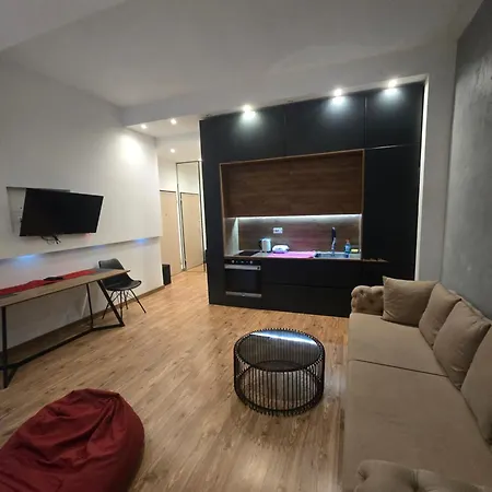 Apartamento Saint Katerina Old Bazaar Spacious Tirana
